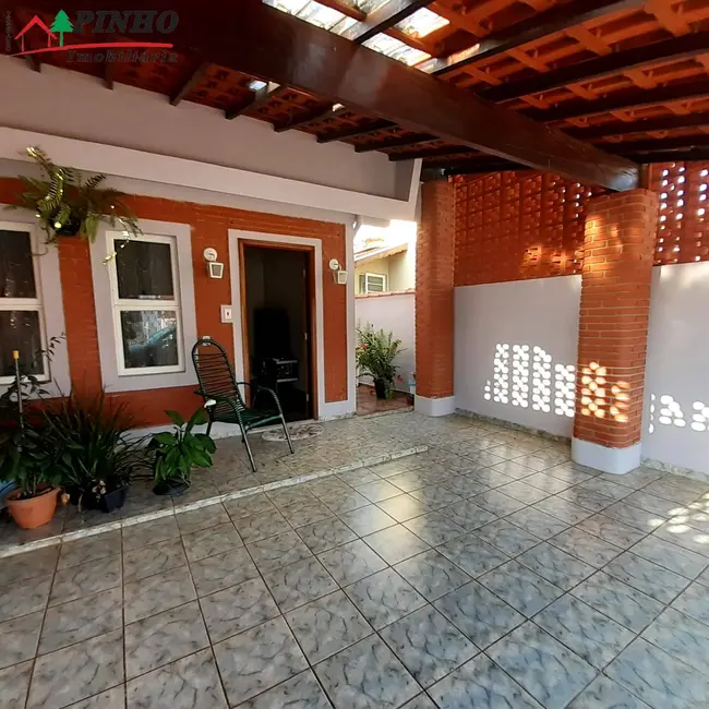 Casa com 2 quartos à venda, 150m2 em Sao Pedro - SP - imagem 4 Foto 4 de Casa com 2 quartos à venda, 150m2 em Sao Pedro - SP