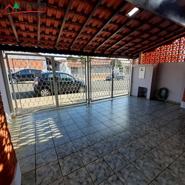 Casa com 2 quartos à venda, 150m2 em Sao Pedro - SP - imagem 3 Foto 3 de Casa com 2 quartos à venda, 150m2 em Sao Pedro - SP