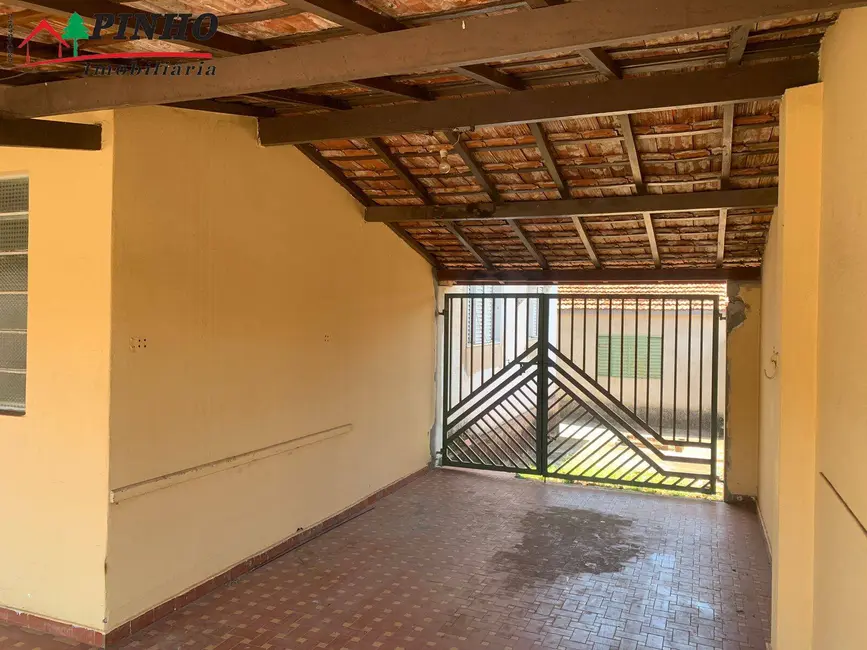 Foto 3 de Casa com 3 quartos à venda, 275m2 em Sao Pedro - SP