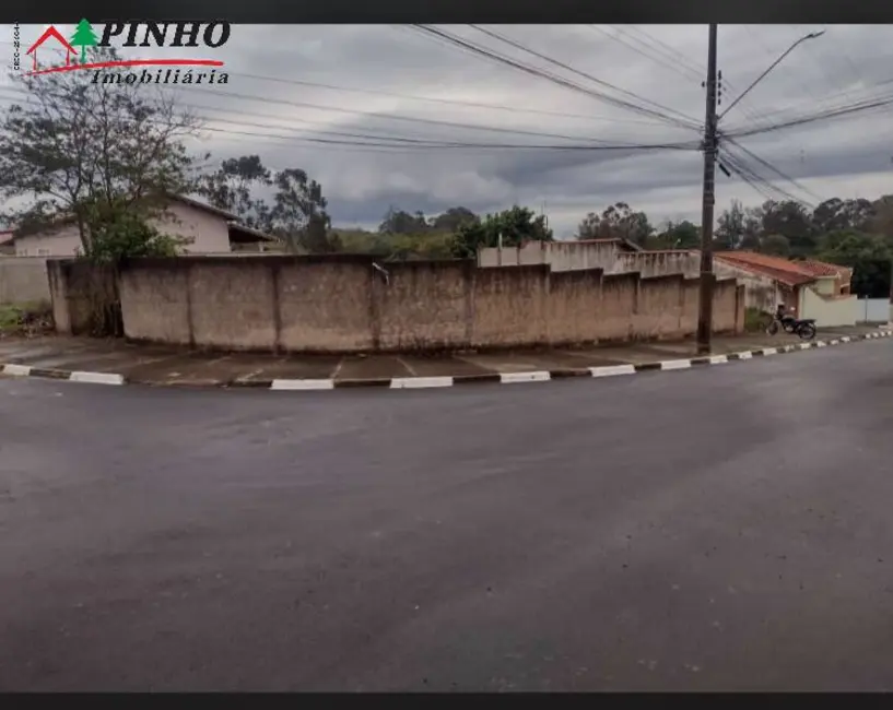 Foto 1 de Terreno / Lote à venda, 282m2 em Sao Pedro - SP