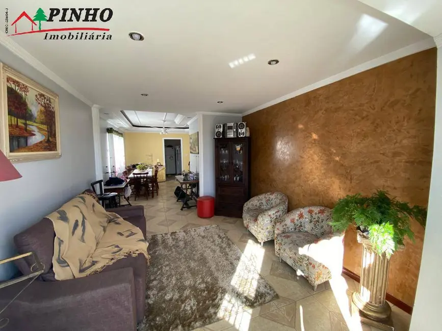 Foto 4 de Casa com 3 quartos à venda, 363m2 em Sao Pedro - SP