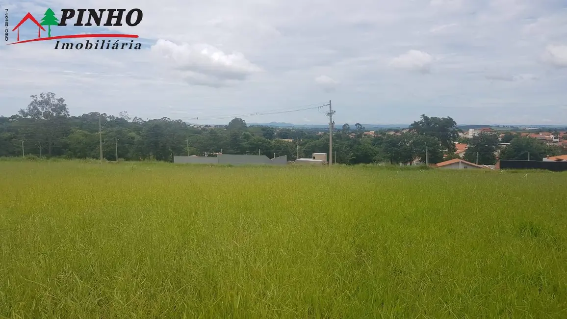 Foto 1 de Terreno / Lote à venda, 342m2 em Sao Pedro - SP