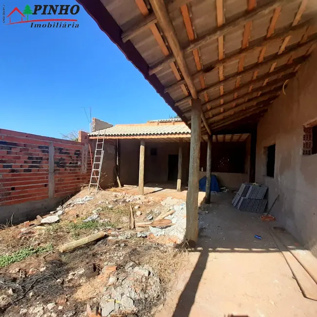 Foto 9 de Casa com 2 quartos à venda, 300m2 em Brotas - SP