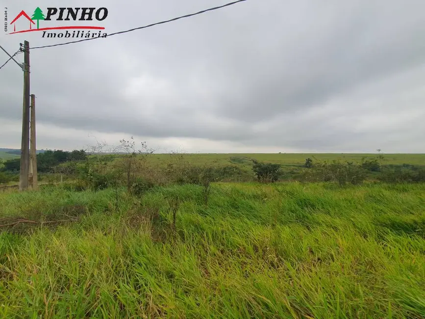 Foto 2 de Terreno / Lote à venda, 5750m2 em Sao Pedro - SP
