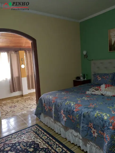 Foto 9 de Casa com 4 quartos à venda, 300m2 em Sao Pedro - SP