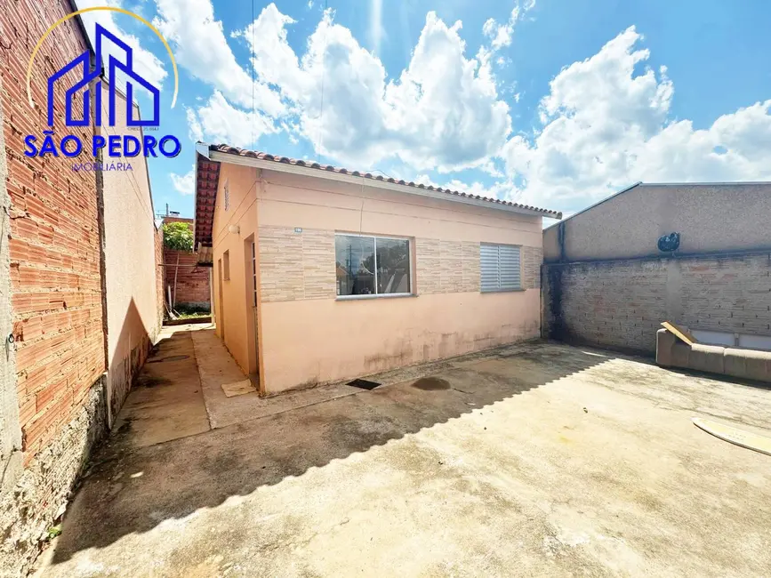 Foto 1 de Casa com 2 quartos à venda em Sao Pedro - SP