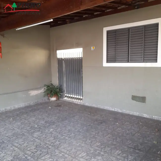 Foto 2 de Casa com 3 quartos à venda, 250m2 em Sao Pedro - SP