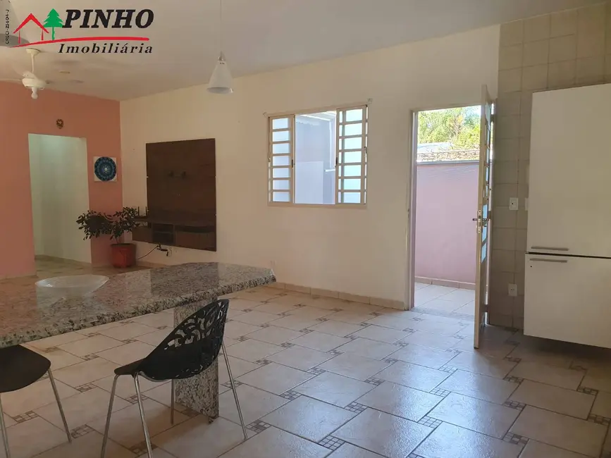 Casa com 3 quartos à venda, 1000m2 em Piracicaba - SP - imagem 4 Foto 4 de Casa com 3 quartos à venda, 1000m2 em Piracicaba - SP