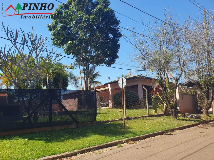 Casa com 3 quartos à venda, 1000m2 em Piracicaba - SP - imagem 3 Foto 3 de Casa com 3 quartos à venda, 1000m2 em Piracicaba - SP