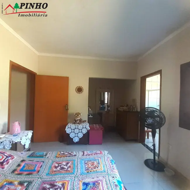 Foto 6 de Casa com 3 quartos à venda, 756m2 em Sao Pedro - SP