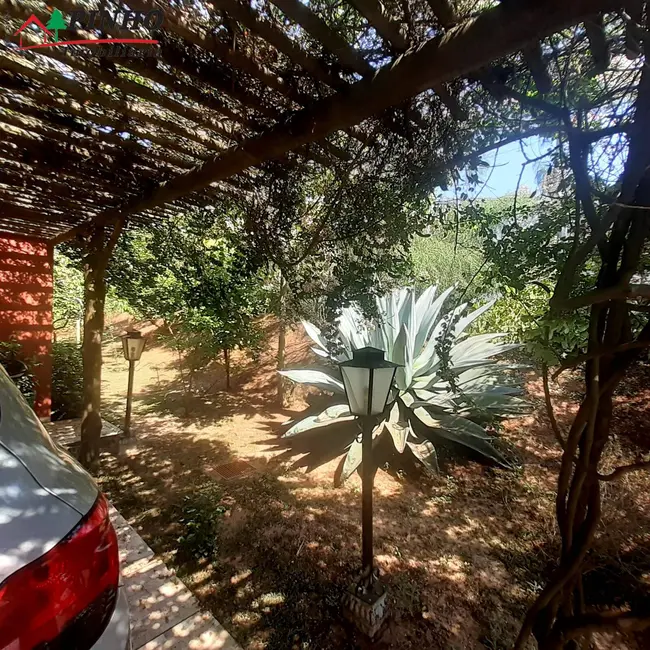 Foto 4 de Casa com 3 quartos à venda, 756m2 em Sao Pedro - SP