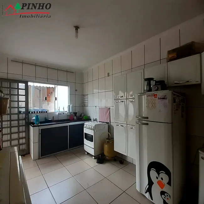 Foto 3 de Casa com 2 quartos à venda, 300m2 em Sao Pedro - SP