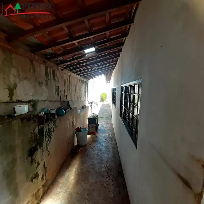 Foto 4 de Casa com 3 quartos à venda, 430m2 em Sao Pedro - SP