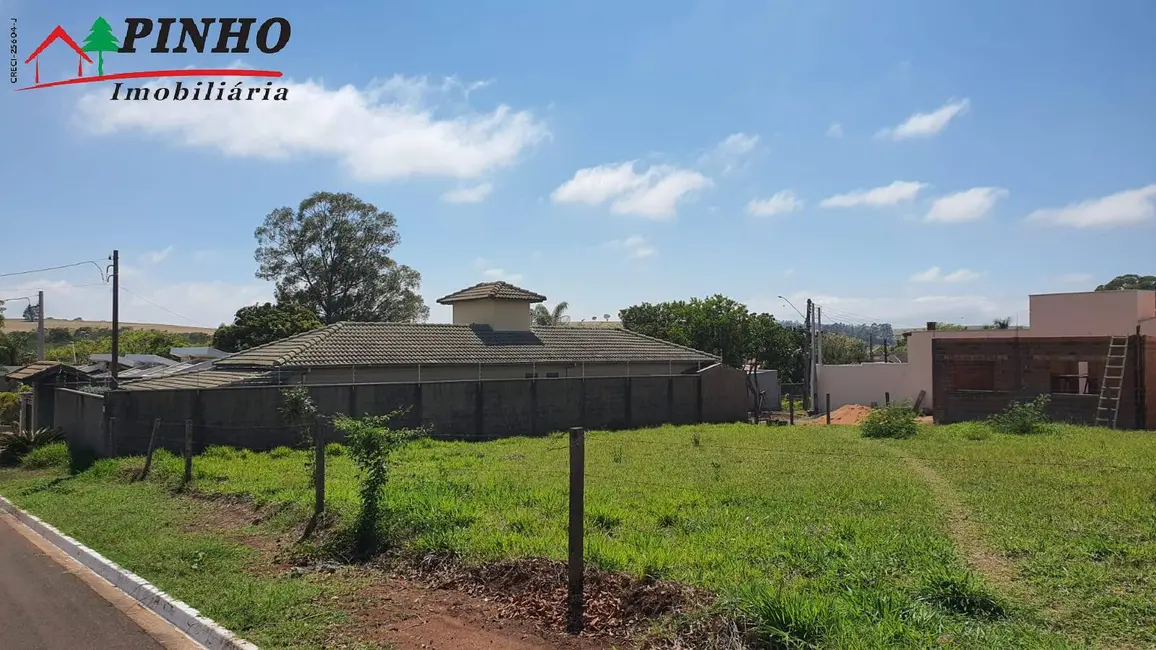 Foto 2 de Casa com 3 quartos à venda, 2181325m2 em Brotas - SP