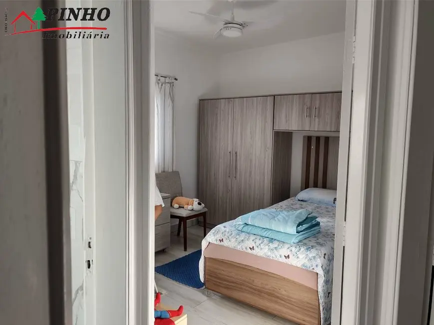 Foto 2 de Casa com 2 quartos à venda, 139m2 em Sao Pedro - SP