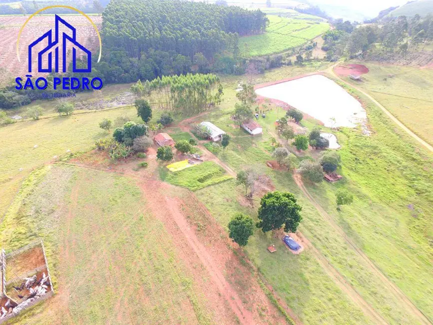 Sítio / Rancho à venda, 20m2 em Sao Pedro - SP - imagem 3 Foto 3 de Sítio / Rancho à venda, 20m2 em Sao Pedro - SP