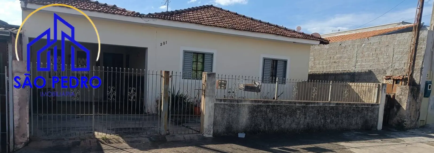 Foto 1 de Casa com 2 quartos à venda, 300m2 em Sao Pedro - SP