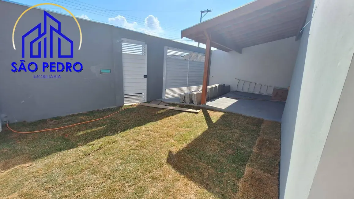 Foto 1 de Casa com 3 quartos à venda e para alugar, 261m2 em Sao Pedro - SP