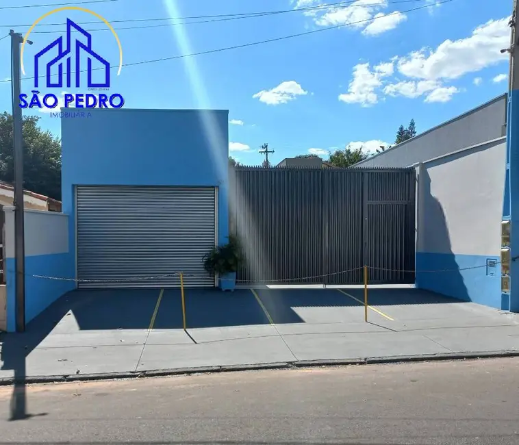 Foto 1 de Sala Comercial à venda, 246m2 em Sao Pedro - SP