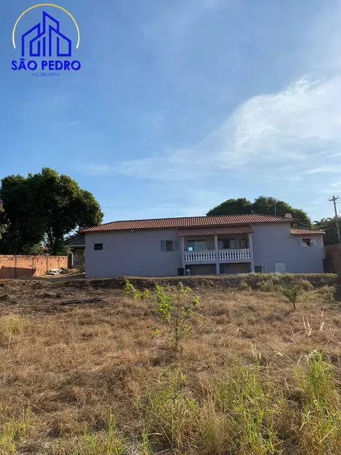 Foto 2 de Casa com 2 quartos à venda, 1000m2 em Sao Pedro - SP