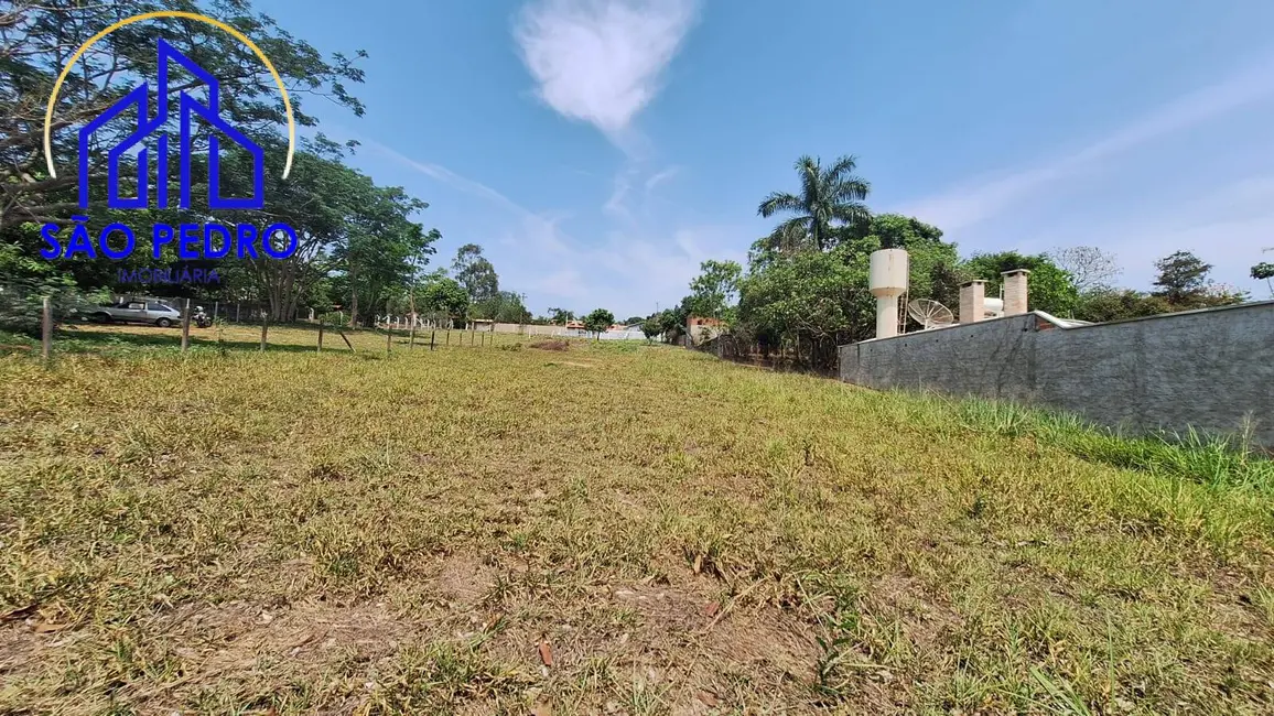 Foto 1 de Terreno / Lote à venda, 1050m2 em Sao Pedro - SP