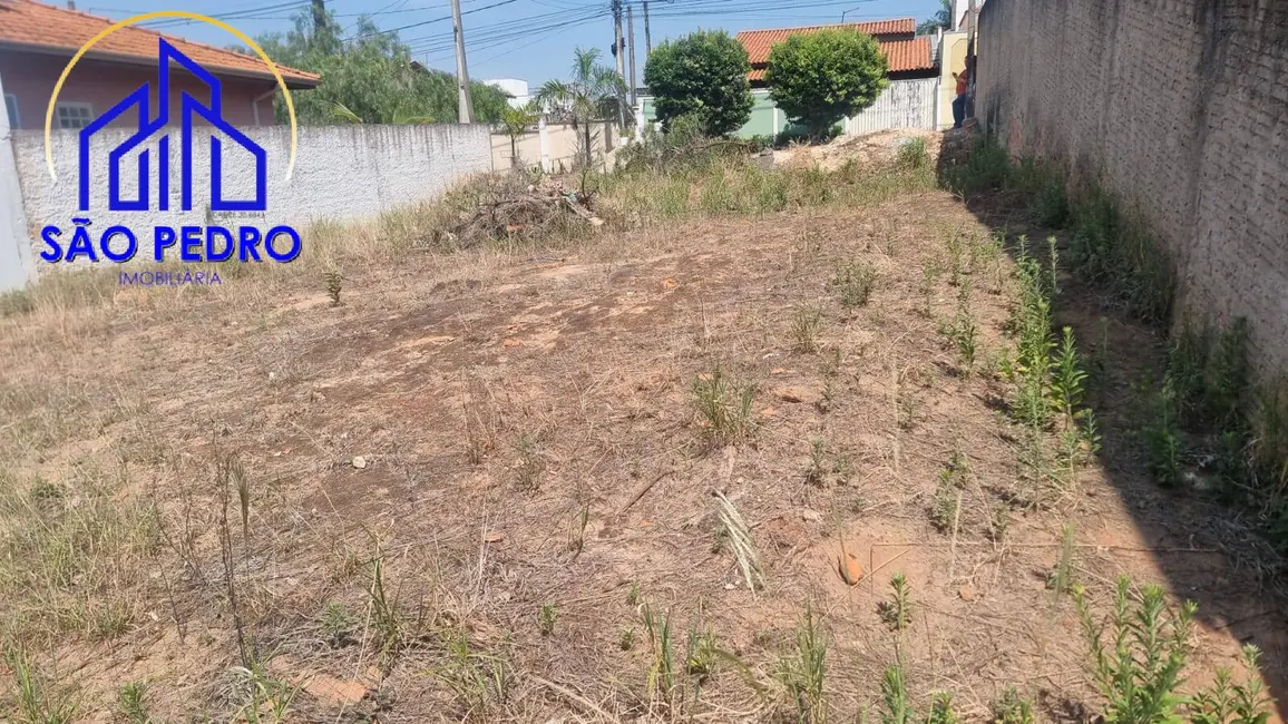 Foto 1 de Terreno / Lote à venda, 275m2 em Sao Pedro - SP
