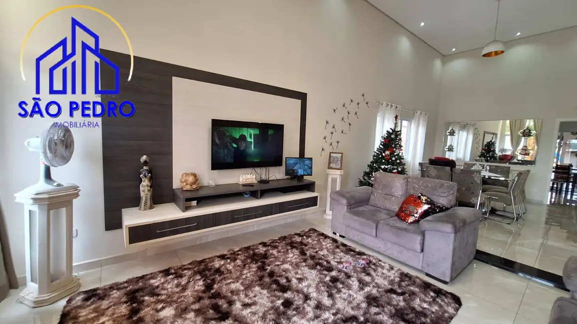 Foto 5 de Casa com 3 quartos à venda, 495m2 em Sao Pedro - SP