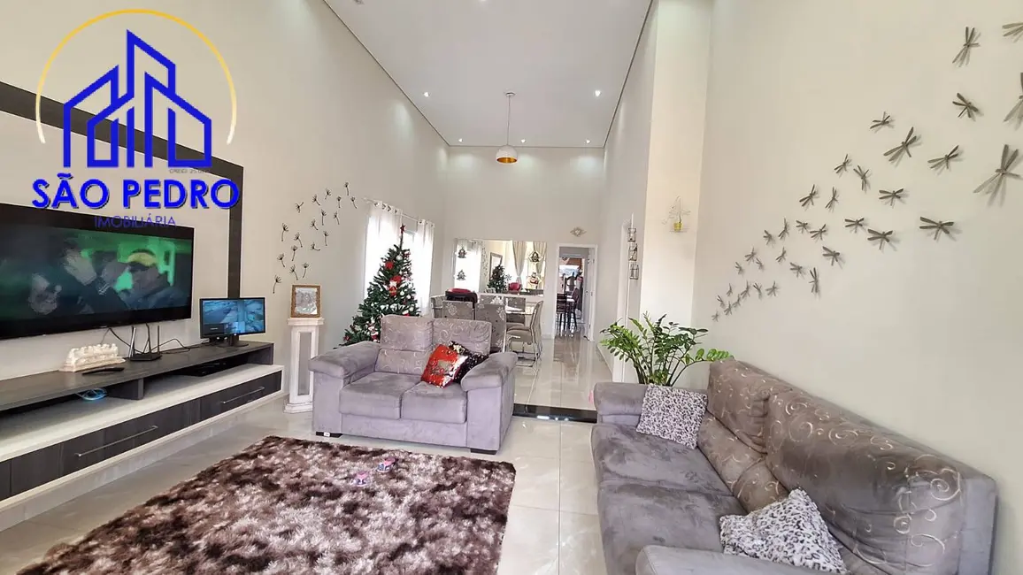 Foto 4 de Casa com 3 quartos à venda, 495m2 em Sao Pedro - SP