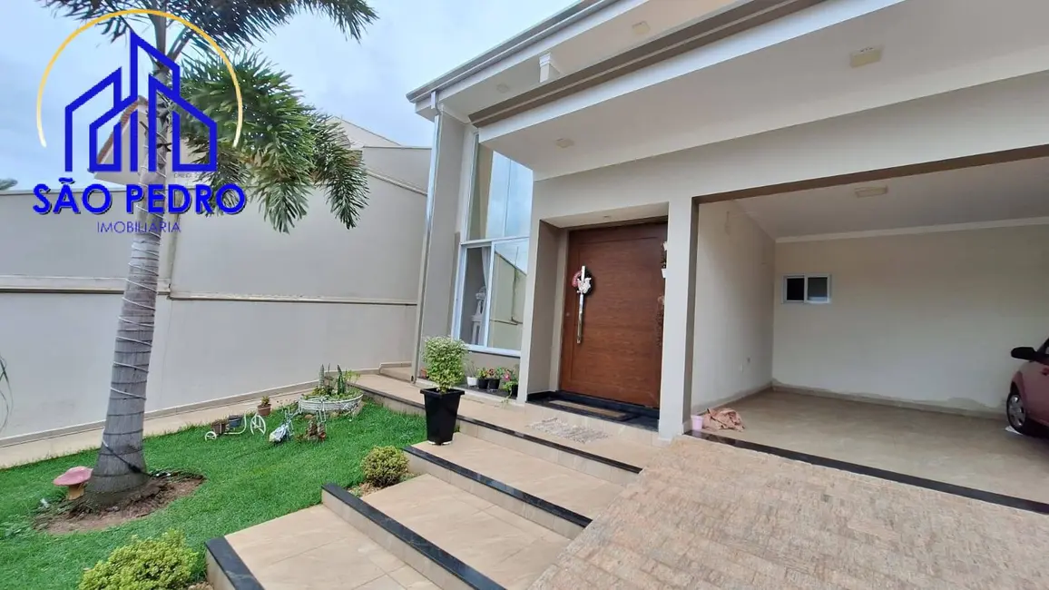 Foto 3 de Casa com 3 quartos à venda, 495m2 em Sao Pedro - SP