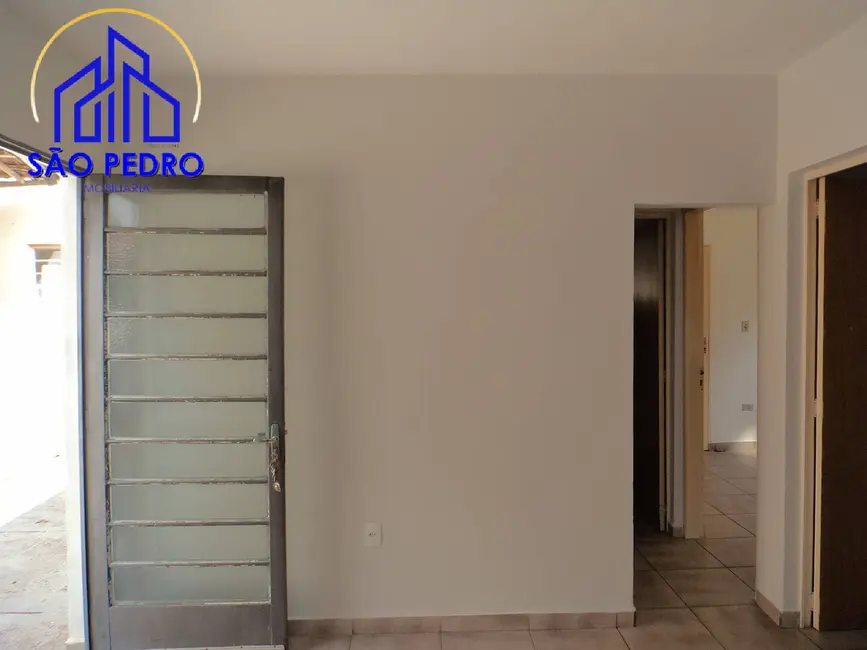 Foto 6 de Casa com 2 quartos à venda, 200m2 em Sao Pedro - SP