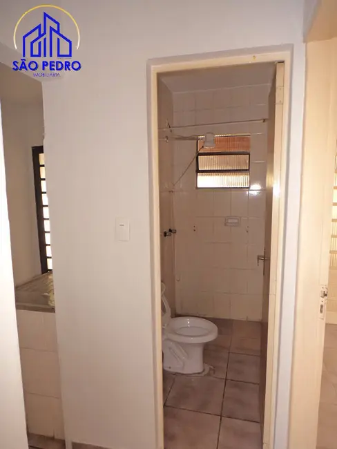 Foto 9 de Casa com 2 quartos à venda, 200m2 em Sao Pedro - SP