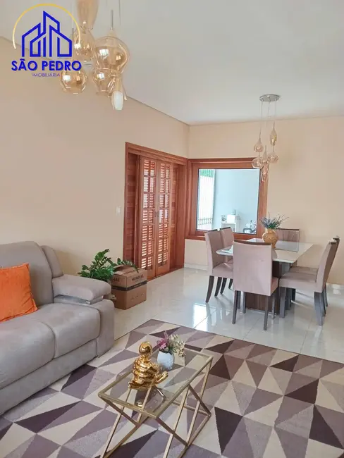 Foto 4 de Casa com 3 quartos à venda, 669m2 em Sao Pedro - SP