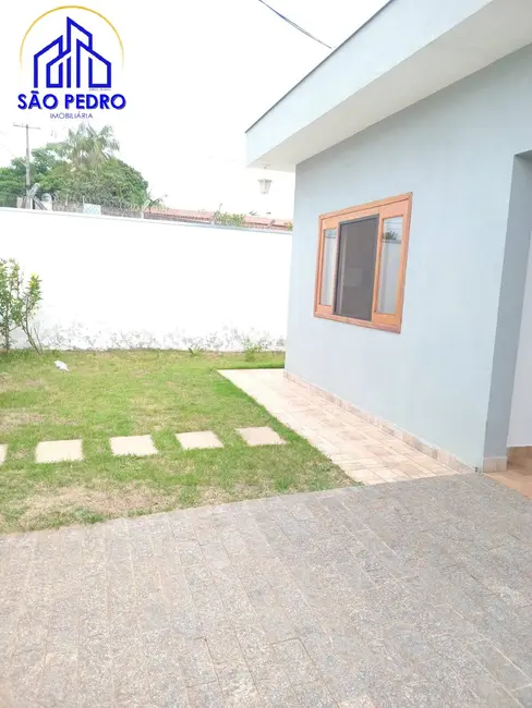 Foto 2 de Casa com 3 quartos à venda, 669m2 em Sao Pedro - SP