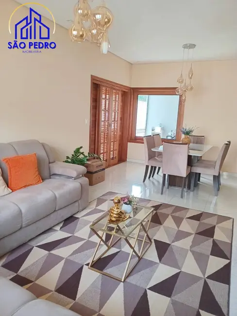 Foto 7 de Casa com 3 quartos à venda, 669m2 em Sao Pedro - SP