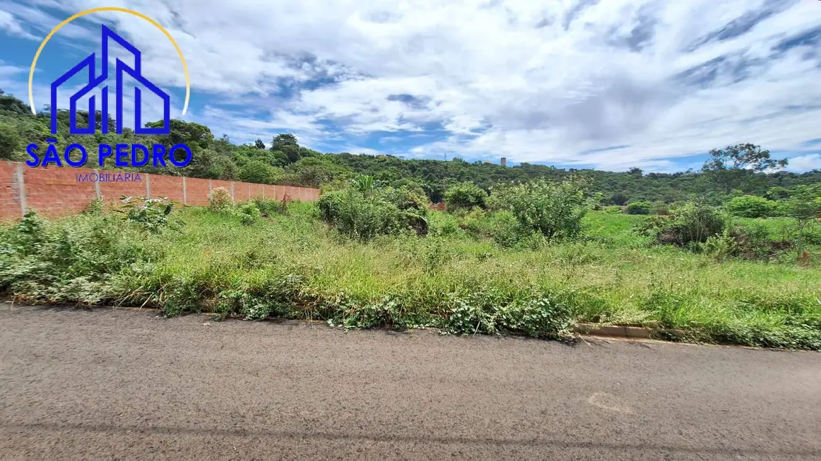 Foto 6 de Terreno / Lote à venda, 606m2 em Sao Pedro - SP