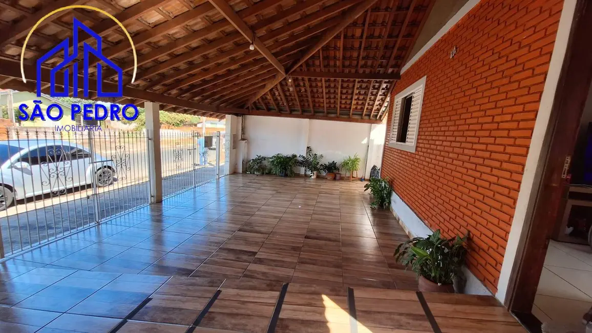 Foto 1 de Casa com 2 quartos à venda, 270m2 em Sao Pedro - SP
