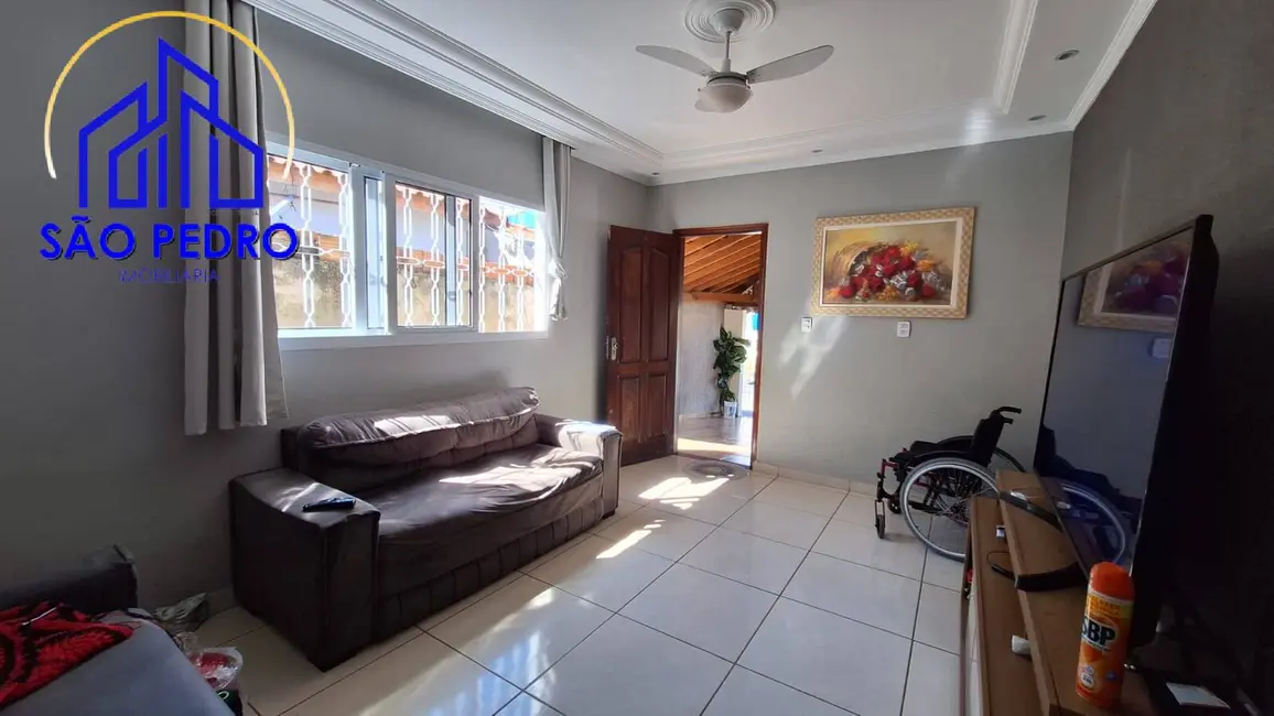 Foto 9 de Casa com 2 quartos à venda, 270m2 em Sao Pedro - SP