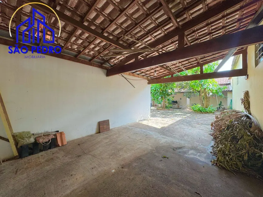 Casa com 3 quartos à venda e para alugar, 132m2 em Santa Cruz, Sao Pedro - SP - imagem 2 Foto 2 de Casa com 3 quartos à venda e para alugar, 132m2 em Santa Cruz, Sao Pedro - SP