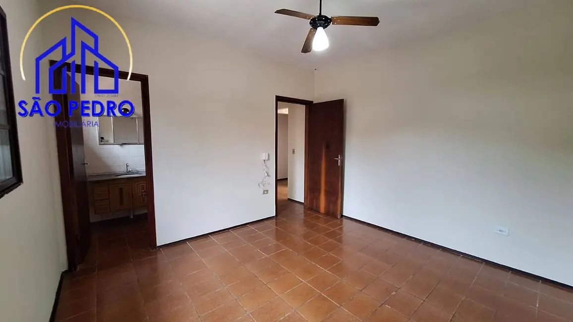 Foto 6 de Casa com 3 quartos à venda, 400m2 em Sao Pedro - SP