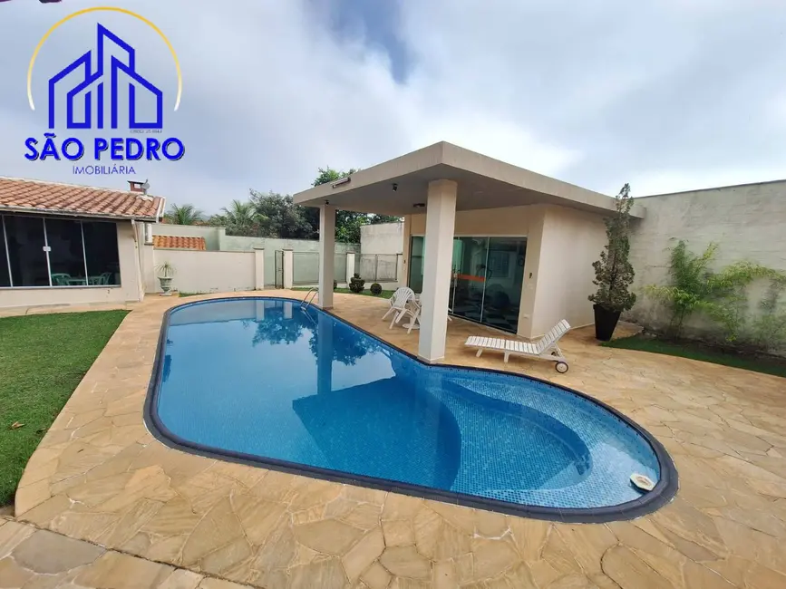 Foto 1 de Casa com 3 quartos à venda, 1000m2 em Sao Pedro - SP
