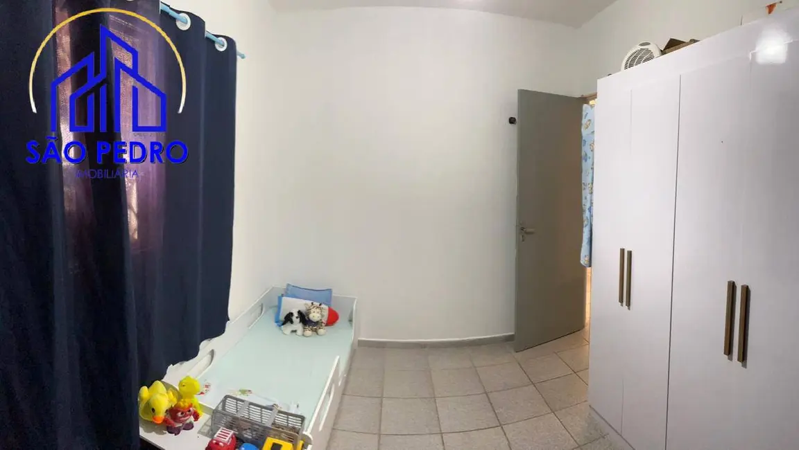 Foto 2 de Casa com 2 quartos à venda, 227m2 em Sao Pedro - SP