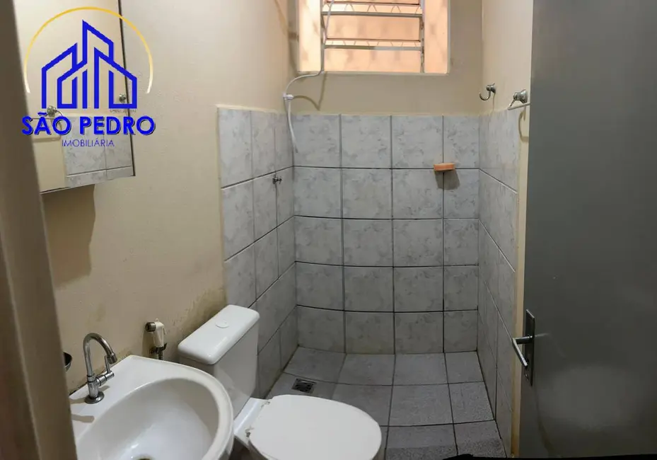 Foto 4 de Casa com 2 quartos à venda, 227m2 em Sao Pedro - SP