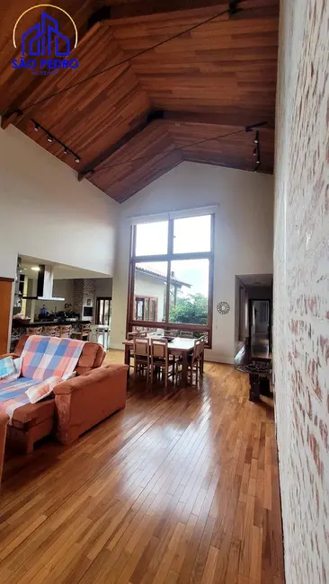 Foto 6 de Casa com 4 quartos à venda, 1000m2 em Sao Pedro - SP