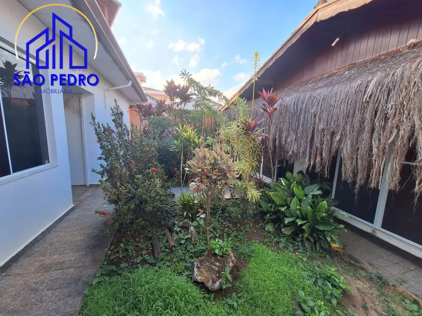 Foto 3 de Casa com 2 quartos à venda, 776m2 em Centro, Aguas De Sao Pedro - SP