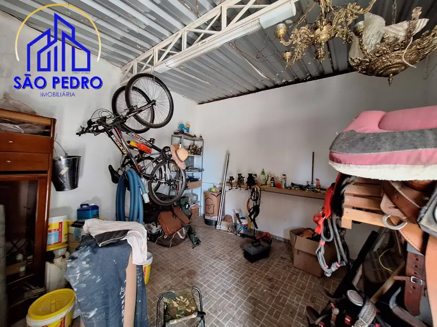 Casa com 3 quartos à venda, 1016m2 em Sao Pedro - SP - imagem 4 Foto 4 de Casa com 3 quartos à venda, 1016m2 em Sao Pedro - SP