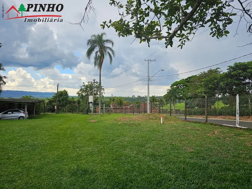 Casa com 2 quartos à venda, 5055m2 em Sao Pedro - SP - imagem 8 Foto 8 de Casa com 2 quartos à venda, 5055m2 em Sao Pedro - SP