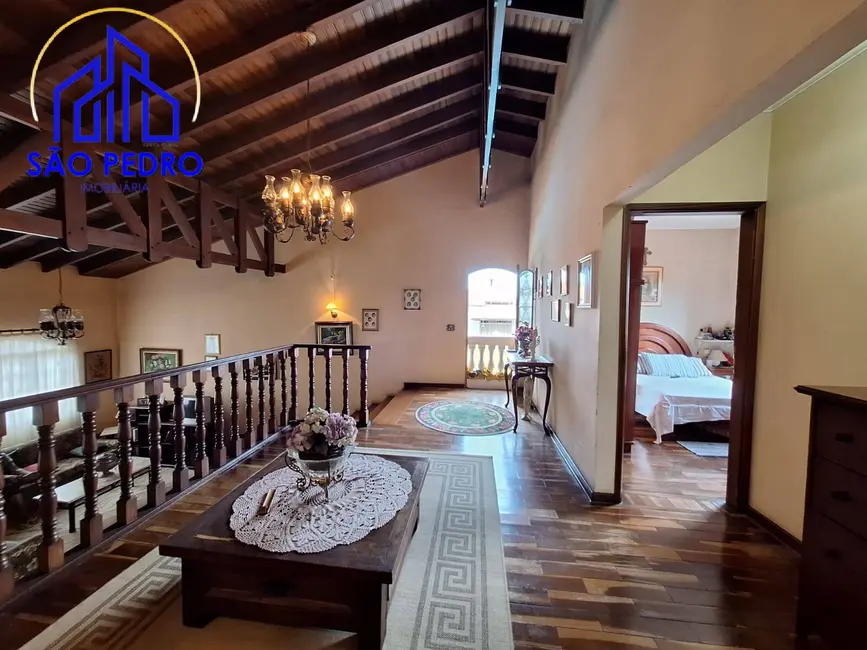 Foto 1 de Casa com 3 quartos à venda, 643m2 em Sao Pedro - SP