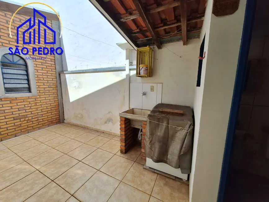 Foto 3 de Casa com 2 quartos à venda, 3001225m2 em Brotas - SP