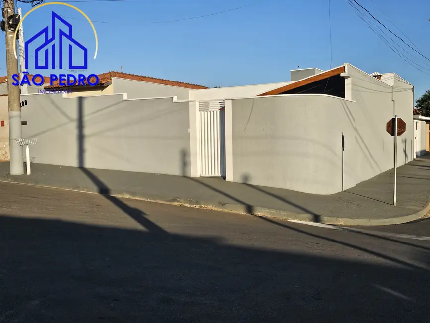 Foto 1 de Casa com 3 quartos à venda, 390m2 em Sao Pedro - SP