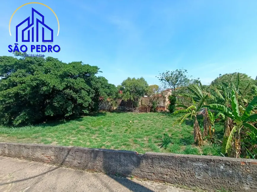 Foto 1 de Terreno / Lote à venda, 2288m2 em Sao Pedro - SP